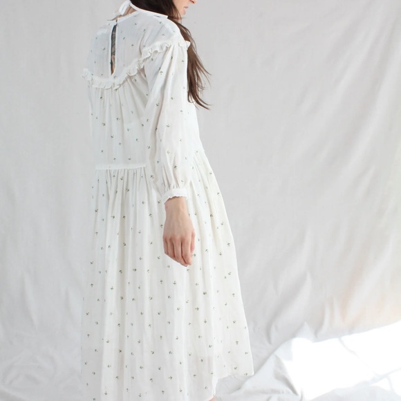 Meadows Camellia Dress - Daisy print - Picture 4 of 5